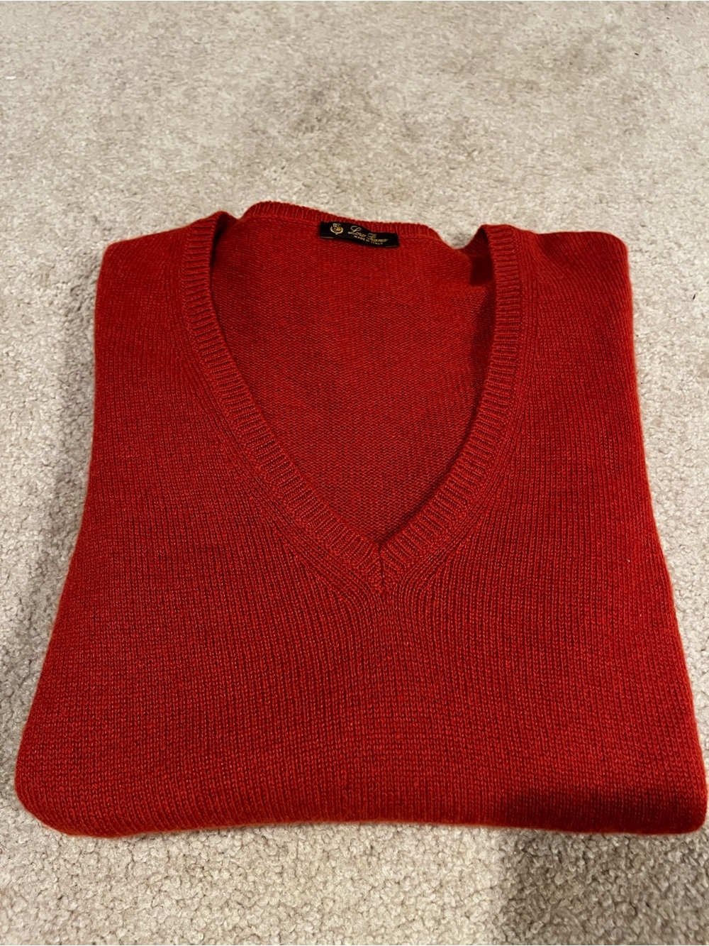 Loro Piana Rust cashmere Women’s V-Neck Sweater